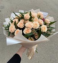 Букет Кремовые розы Латте в Иволгинске
