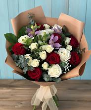 Букет цветов из:  Розы и Альстромерии в Иволгинске