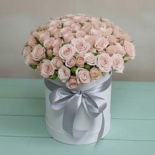 Цветочная композиция из Розы в шляпной коробке в Иволгинске