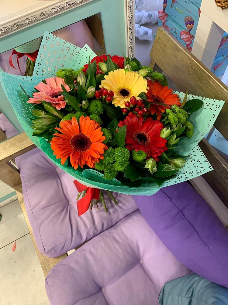 Букет цветов из: Герберы, Хризантемы и Альстромерии в Иволгинске