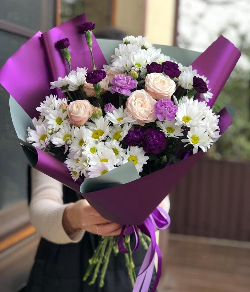 Букет цветов из: Хризантемы, Гвоздики и Розы в Иволгинске