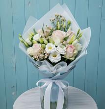 Букет цветов из:  Розы и Лизиантусы в Иволгинске