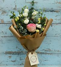 Букет цветов из:  Розы и Лизиантусы в Иволгинске