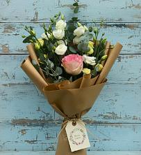 Букет цветов из:  Розы и Лизиантусы в Иволгинске